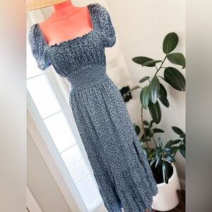 Hollister Pressed Petals & Wildflower Tea tie back cottagecore maxi dress